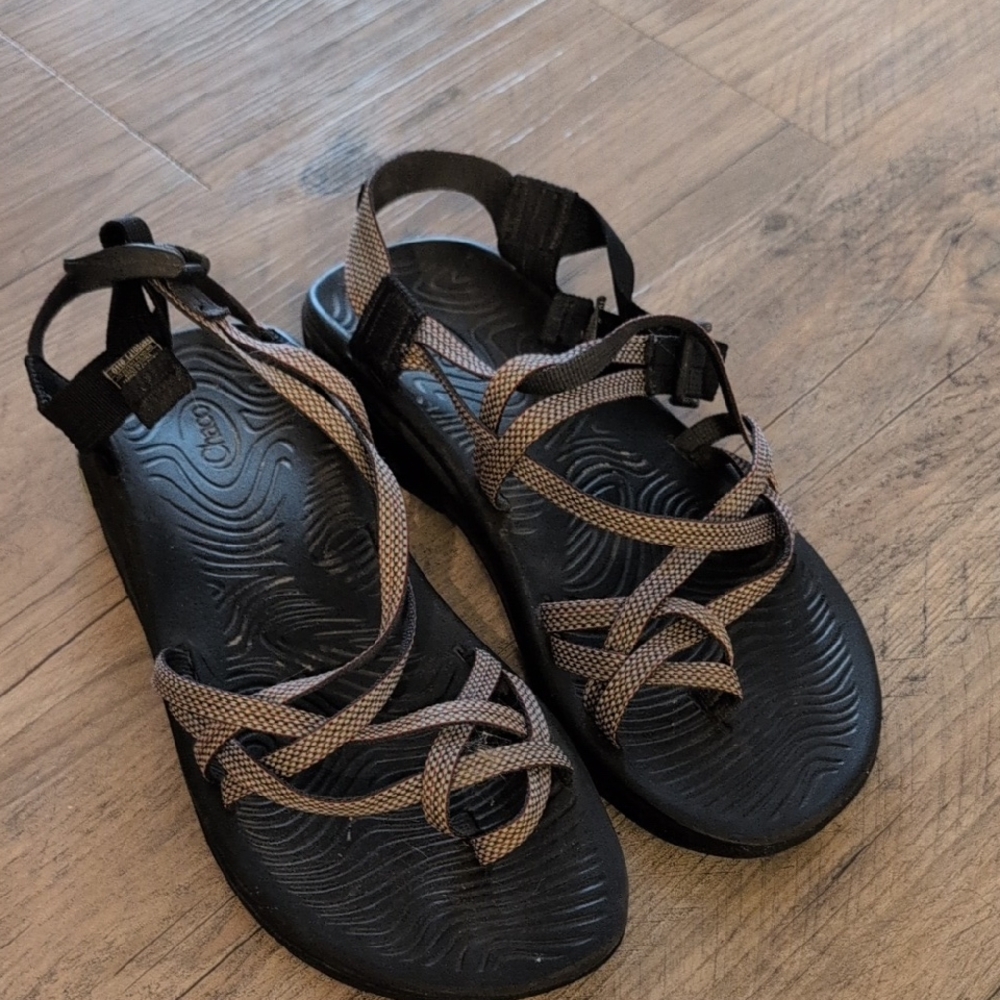 Chaco Black and Red Sandles